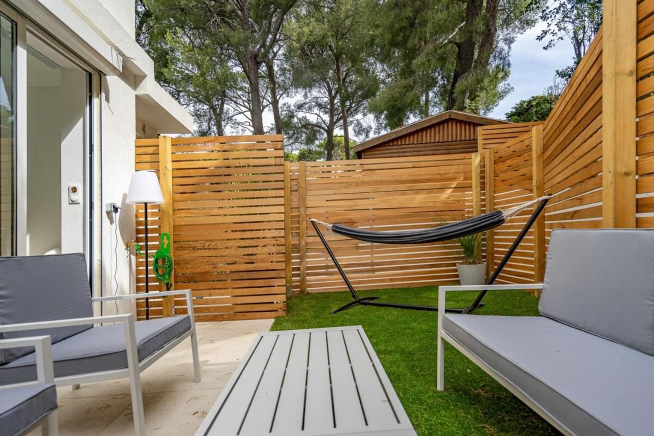 Giovannina N3 Cassis Exterior photo